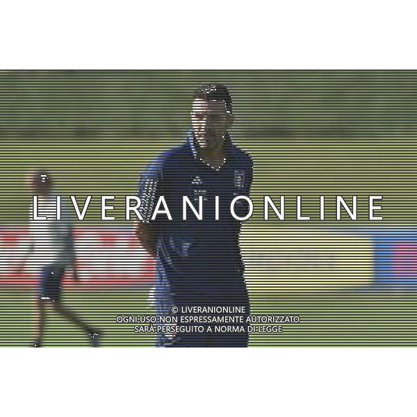 TVRG Allenamento Italia nella foto Gianluigi Buffon capo delegazione Italia Carnago (VA) 11-09-2023 Allenamento della Nazionale Italiana presso il centro sportivo di Milanello in preparazione della gara contro l\'Ucraina valevole per le qualificazioni a UEFA Euro 2024 foto Roberto Garavaglia/ag. Aldo Liverani sas