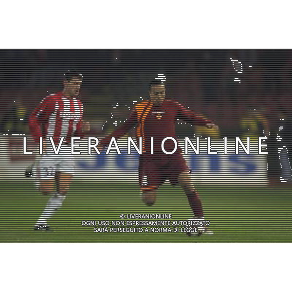 BELGRADO 1 DICEMBRE 2005 STELLA ROSSA - ROMA COPPA UEFA NELLA FOTO: KHARJA FOTO ALDO LIVERANI