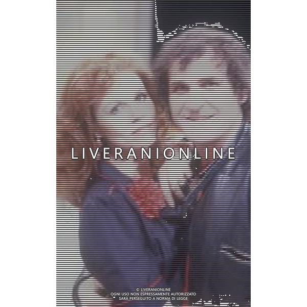 DIAP-RETROSPETTIVA GINO SANTERCOLE CANTANTE E ATTORE NELLA FOTO GINO SANTERCOLE NELL\'ANNO 1981 CON MELU\' VALENTE AG ALDO LIVERANI SAS