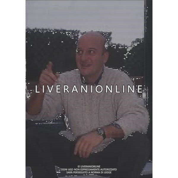 DIAP-RETROSPETTIVA CLAUDIO BISIO ATTORE NELLA FOTO CLAUDIO BISIO NELL\'ANNO 2000 A MILANO AG ALDO LIVERANI SAS