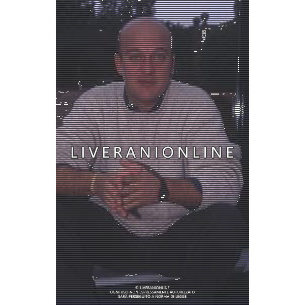 DIAP-RETROSPETTIVA CLAUDIO BISIO ATTORE NELLA FOTO CLAUDIO BISIO NELL\'ANNO 2000 A MILANO AG ALDO LIVERANI SAS