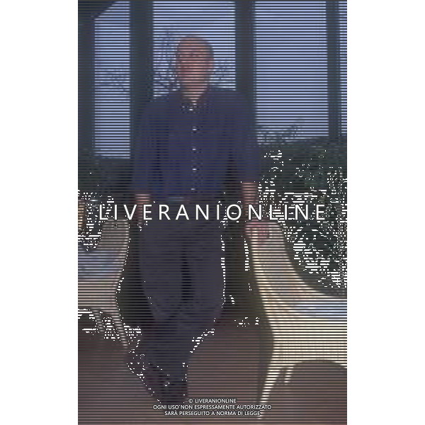 DIAP-RETROSPETTIVA CLAUDIO BISIO ATTORE NELLA FOTO CLAUDIO BISIO NELL\'ANNO 2000 A MILANO AG ALDO LIVERANI SAS