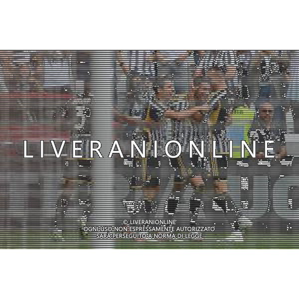 Torino 16.09.2023 Allianz Stadium @Manuela Viganti/Ag. Aldo Liverani sas Juventus vs Lazio Campionato Calcio Serie A TIM 2023/2024 4a giornata Nella foto: esultanza juventus dopo il gol di dusan vlahovic ©Viganti/AGENZIA ALDO LIVERANI SAS