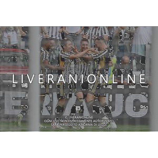 Torino 16.09.2023 Allianz Stadium @Manuela Viganti/Ag. Aldo Liverani sas Juventus vs Lazio Campionato Calcio Serie A TIM 2023/2024 4a giornata Nella foto: esultanza juventus dopo il gol di dusan vlahovic ©Viganti/AGENZIA ALDO LIVERANI SAS