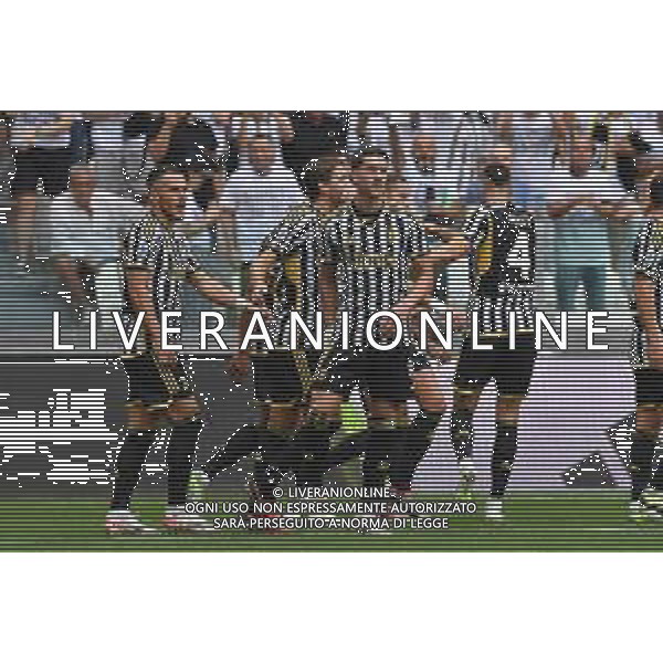 Torino 16.09.2023 Allianz Stadium @Manuela Viganti/Ag. Aldo Liverani sas Juventus vs Lazio Campionato Calcio Serie A TIM 2023/2024 4a giornata Nella foto: esultanza juventus dopo il gol di dusan vlahovic ©Viganti/AGENZIA ALDO LIVERANI SAS