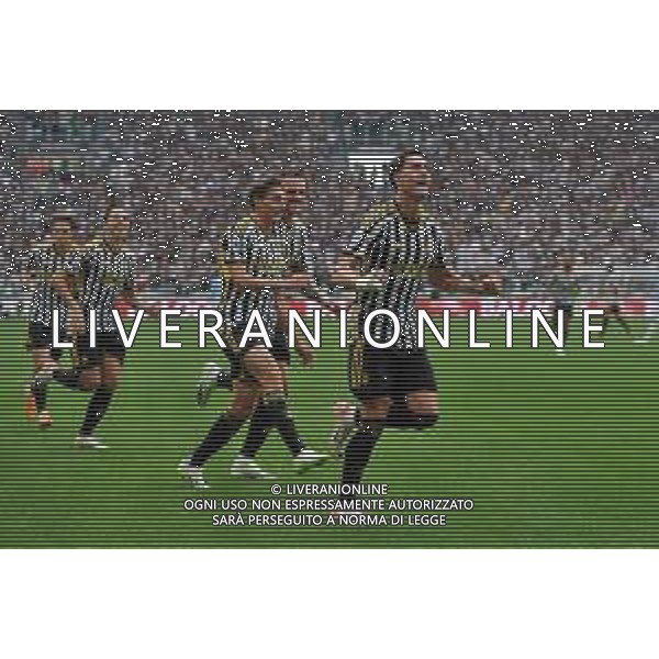 Torino 16.09.2023 Allianz Stadium @Manuela Viganti/Ag. Aldo Liverani sas Juventus vs Lazio Campionato Calcio Serie A TIM 2023/2024 4a giornata Nella foto: esultanza juventus dopo il gol di dusan vlahovic ©Viganti/AGENZIA ALDO LIVERANI SAS