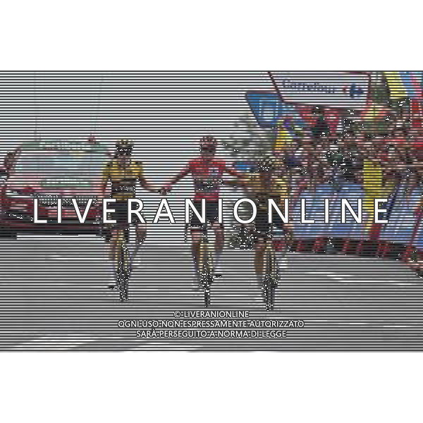 16-09-2023 Vuelta A Espana; Tappa 20 Manzanares El Real - Guadarrama; 2023, Jumbo - Visma; Kuss, Sepp; Vingegaard, Jonas; Roglic, Primoz; Guadarrama; ©SIROTTI/AGENZIA ALDO LIVERANI SAS
