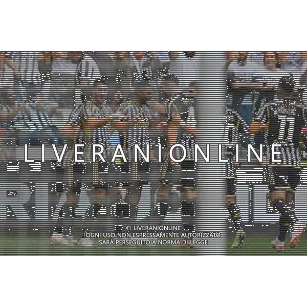 Torino 16.09.2023 Allianz Stadium @Manuela Viganti/Ag. Aldo Liverani sas Juventus vs Lazio Campionato Calcio Serie A TIM 2023/2024 4a giornata Nella foto: esultanza juventus dopo il gol di dusan vlahovic ©Viganti/AGENZIA ALDO LIVERANI SAS