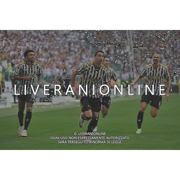 Torino 16.09.2023 Allianz Stadium @Manuela Viganti/Ag. Aldo Liverani sas Juventus vs Lazio Campionato Calcio Serie A TIM 2023/2024 4a giornata Nella foto: esultanza juventus dopo il gol di dusan vlahovic ©Viganti/AGENZIA ALDO LIVERANI SAS