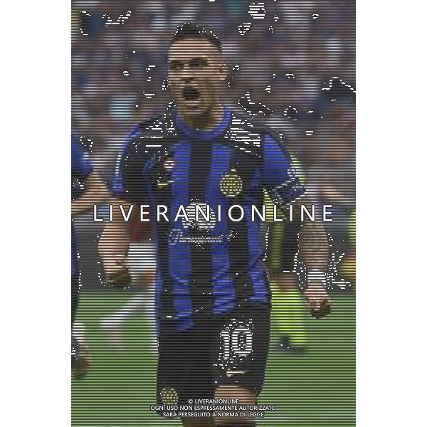 Inter vs Milan nella foto Lautaro Martinez (Inter) esulta dopo il gol dell\'1 a 0 di Henrikh Mkhitaryan (Inter) Milano 16-09-2023 Stadio Giuseppe Meazza - San Siro Campionato Serie A TIM - 4a giornata foto Roberto Garavaglia/ag. Aldo Liverani sas/AGENZIA ALDO LIVERANI SAS
