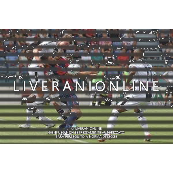 17-9-2023. Cagliari calcio-Udinese calcio. 4° giornata campionato calcio italiano Serie A 2023/2024, Stadio Unipol Domus Cagliari. Foto Salvatore Moi/Agenzia Aldo Liverani s.a.s. Nella foto:Enzo Ebosse Udinese, Leonardo Pavoletti Cagliari ©MOI SALVATORE/AGENZIA ALDO LIVERANI SAS