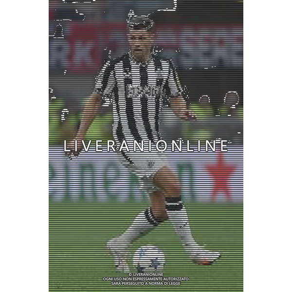 Milan vs Newcastle United nella foto Fabian Lukas Schar (Newcastle United) Milano 19-09-2023 Stadio Giuseppe Meazza - San Siro UEFA Champions League fase a gironi 1a giornata - Gruppo F foto Roberto Garavaglia/ag. Aldo Liverani sas/AGENZIA ALDO LIVERANI SAS
