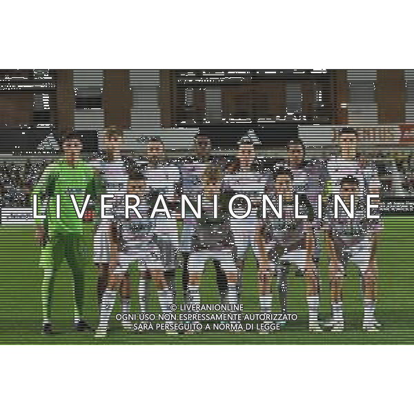 Alessandria 19.09.2023 Stadio Giuseppe Moccagatta @Manuela Viganti/Ag. Aldo Liverani sas Juventus Next Gen vs Spal Campionato Calcio Serie C Girone B 2023/2024 4a giornata Nella foto: la formazione della juventus da sx verso dx: giovanni daffara, dean huijsen, fabrizio poli, dikeni, salifou,simone guerra, livano comenencia, tarik, muharemovic, riccardo turcchia,gabriele mulazzi, kenan, yildiz e luis hasa ©Viganti/AGENZIA ALDO LIVERANI SAS