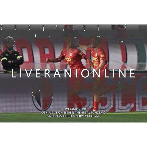 Luca Verna (US Catanzaro 1929) celebrates after scoring a goal with Tommaso Biasci (US Catanzaro 1929) during the Italian Serie B match SSC Bari vs US Catanzaro 1929 on September 24, 2023 at the San Nicola stadium in Bari, Italy. Photo by Emmanuele Mastrodonato/ag. Aldo Liverani sas ©Emanuele Mastrodonato / AGENZIA ALDO LIVERANI SAS