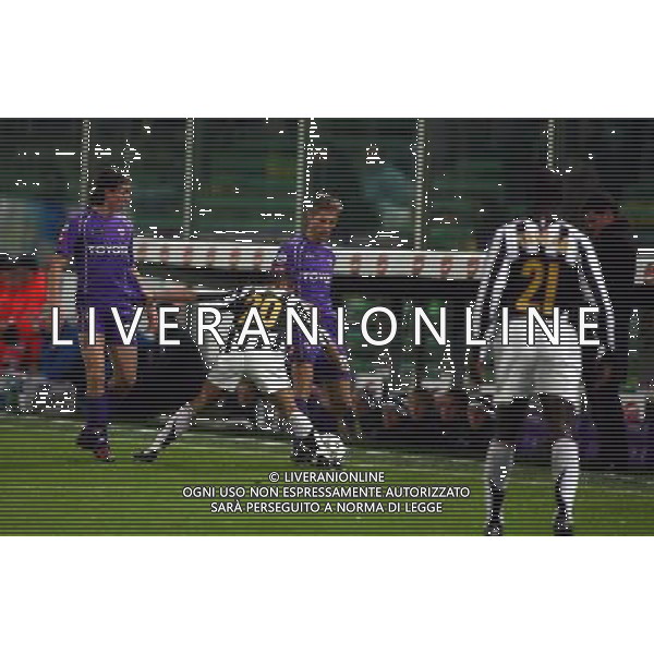 Firenze 01/12/2005 Fiorentina-Juventus Tim Cup 2005/2006 Nella foto: Jorgensen Martin con Montolivo Riccardo, Blasi Manuele e Thuram Lilian.* Ph Gianni Nucci/Agenzia Aldo Liverani