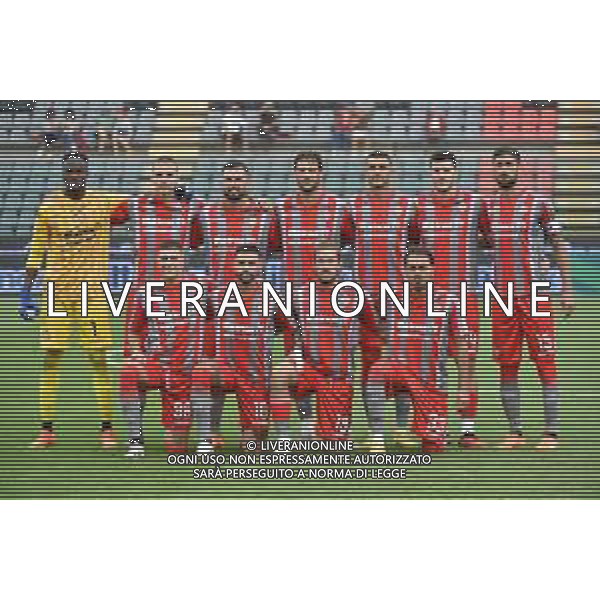 TVRG Cremonese vs Ascoli nella foto formazione Cremonese, in piedi da SX Mouhamadou Fallou Sarr, Valentin Antov, Massimo Coda, Franco Damian Vazquez, Michele Collocolo, Luka Lochoshvili e Matteo Bianchetti; in basso da SX Luca Zanimacchia, Cristian Buonaiuto, Michele Castagnetti e Giacomo Quagliata Cremona 23-09-2023 Stadio Giovanni Zini Campionato Serie BKT - 6a giornata foto Roberto Garavaglia/ag. Aldo Liverani sas/ AGENZIA ALDO LIVERANI SAS