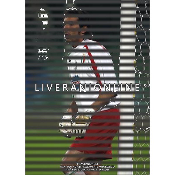 Firenze 01/12/2005 Fiorentina-Juventus Tim Cup 2005/2006 Nella foto: Buffon Gianluigi.* Ph Gianni Nucci/Agenzia Aldo Liverani