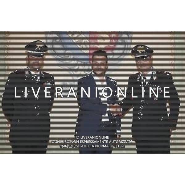IMOLA 23 09 2023 IL SINDACO DI IMOLA MARCO PANIERI DA IN BENVENUTO ALNUOVO COMMANDANTE DEL NUCLEO OPERATIVO E RADIO MOBILE DELLA COMPAGNIA DEI CARABINIERI DI IMOLA CAPITANO LIFRIERI GINO NELLA FOTO DA SINISTRA MAGGIORE NDREA OXILIA,SINDACO MARCO PANIERI E CAPITANO GINO LIFRIERI ©SANNA / AGENZIA ALDO LIVERANI SAS