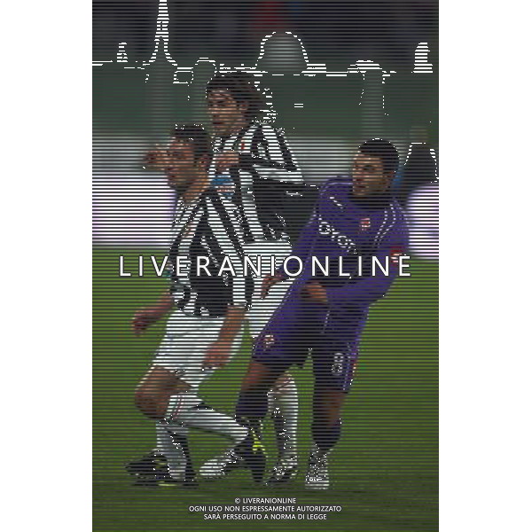 Firenze 01/12/2005 Fiorentina-Juventus Tim Cup 2005/2006 Nella foto: Kovac Roberto con Giannichedda Giuliano contro Bojinov Valeri.* Ph Gianni Nucci/Agenzia Aldo Liverani