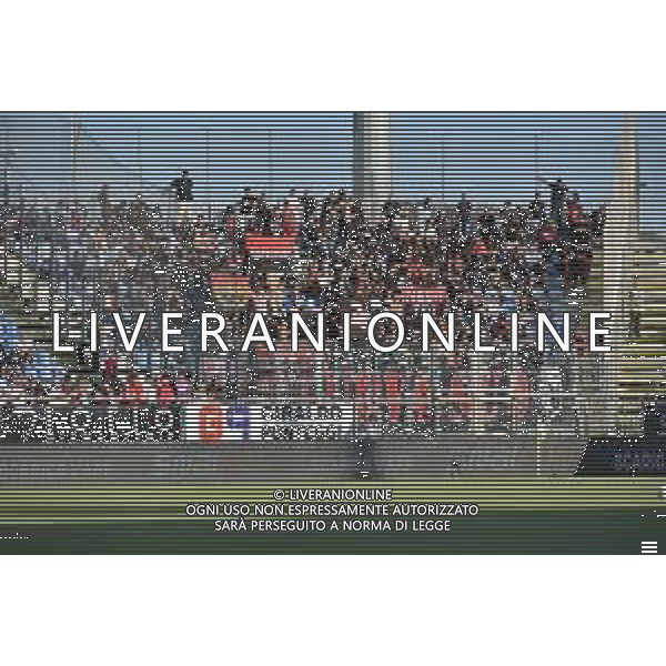 27-9-2023. Cagliari calcio-A.C. Milan. 6° giornata campionato calcio italiano Serie A 2023/2024, Stadio Unipol Domus Cagliari. Foto Salvatore Moi/Agenzia Aldo Liverani s.a.s. Nella foto: Tifosi Milan in trasferta, nel settore ospiti dello stadio Unipol Domus di Cagiari ©MOI SALVATORE / AGENZIA ALDO LIVERANI SAS