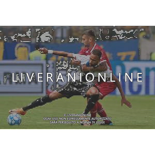 Hernani (Parma Calcio) and Mattia Maita (SSC Bari) during the Italian Serie B match Parma Calcio vs SSC Bari on September 27, 2023 at the Ennio Tardini stadium in Parma, Italy. Photo by Emmanuele Mastrodonato/ag. Aldo Liverani sas