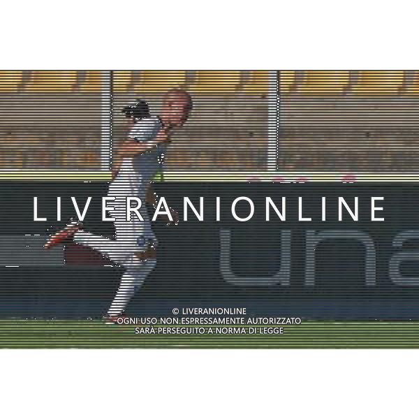 Leo Ostigard (SSC Napoli) celebrates after scoring a goal during the Italian soccer Serie A match US Lecce vs SSC Napoli on September 30, 2023 at Via del Mare Stadium in Lecce, Italy. Photo by Emmanuele Mastrodonato/ag. Aldo Liverani sas/AGENZIA ALDO LIVERANI SAS