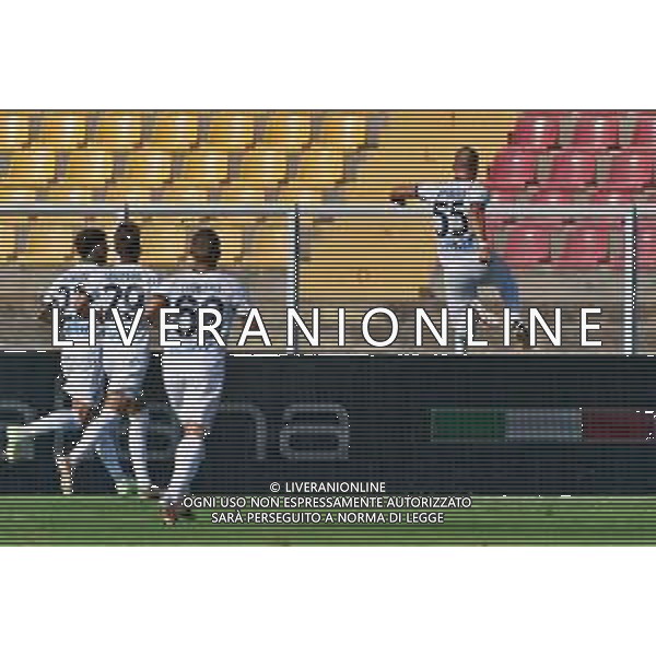 Leo Ostigard (SSC Napoli) celebrates after scoring a goal during the Italian soccer Serie A match US Lecce vs SSC Napoli on September 30, 2023 at Via del Mare Stadium in Lecce, Italy. Photo by Emmanuele Mastrodonato/ag. Aldo Liverani sas/AGENZIA ALDO LIVERANI SAS