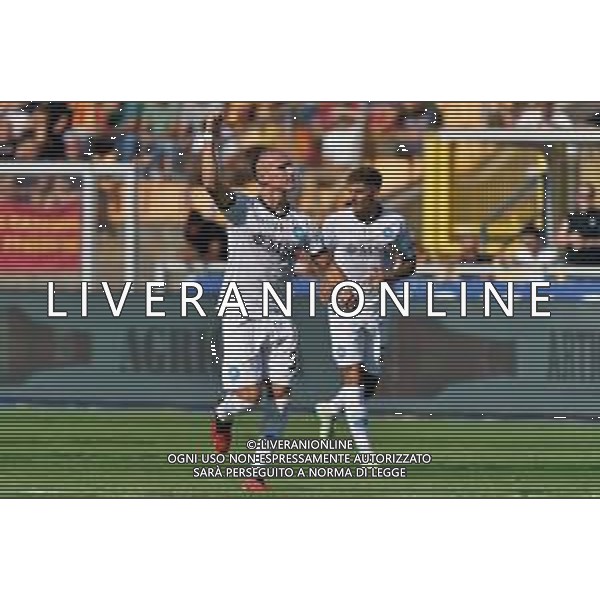 Leo Ostigard (SSC Napoli) celebrates after scoring a goal during the Italian soccer Serie A match US Lecce vs SSC Napoli on September 30, 2023 at Via del Mare Stadium in Lecce, Italy. Photo by Emmanuele Mastrodonato/ag. Aldo Liverani sas/AGENZIA ALDO LIVERANI SAS