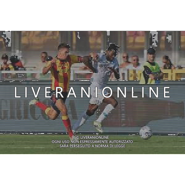 Frank Anguissa (SSC Napoli) and Joan Gonzalez (US Lecce) during the Italian soccer Serie A match US Lecce vs SSC Napoli on September 30, 2023 at Via del Mare Stadium in Lecce, Italy. Photo by Emmanuele Mastrodonato/ag. Aldo Liverani sas/AGENZIA ALDO LIVERANI SAS