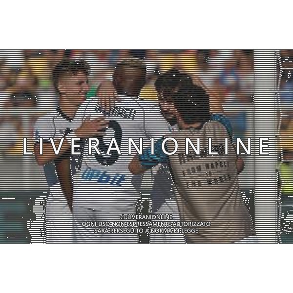 Victor Osimhen (SSC Napoli) celebrates after scoring a goal with teammates during the Italian soccer Serie A match US Lecce vs SSC Napoli on September 30, 2023 at Via del Mare Stadium in Lecce, Italy. Photo by Emmanuele Mastrodonato/ag. Aldo Liverani sas/AGENZIA ALDO LIVERANI SAS