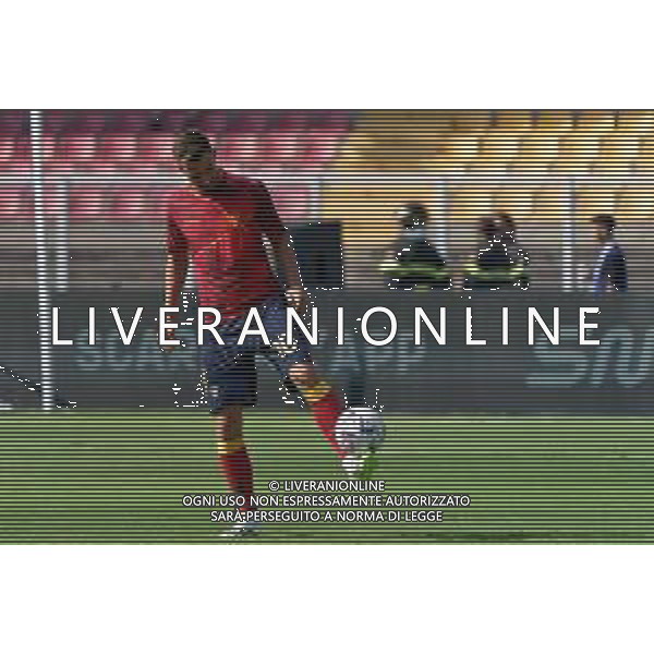 Remi Oudin (US Lecce) warm up during the Italian soccer Serie A match US Lecce vs SSC Napoli on September 30, 2023 at Via del Mare Stadium in Lecce, Italy. Photo by Emmanuele Mastrodonato/ag. Aldo Liverani sas/AGENZIA ALDO LIVERANI SAS