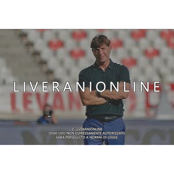 coach Michele Mignani (SSC Bari) during the Italian Serie B match SSC Bari vs Como 1907 on October 01,, 2023 at the San Nicola stadium in Bari, Italy. Photo by Emmanuele Mastrodonato/ag. Aldo Liverani sas