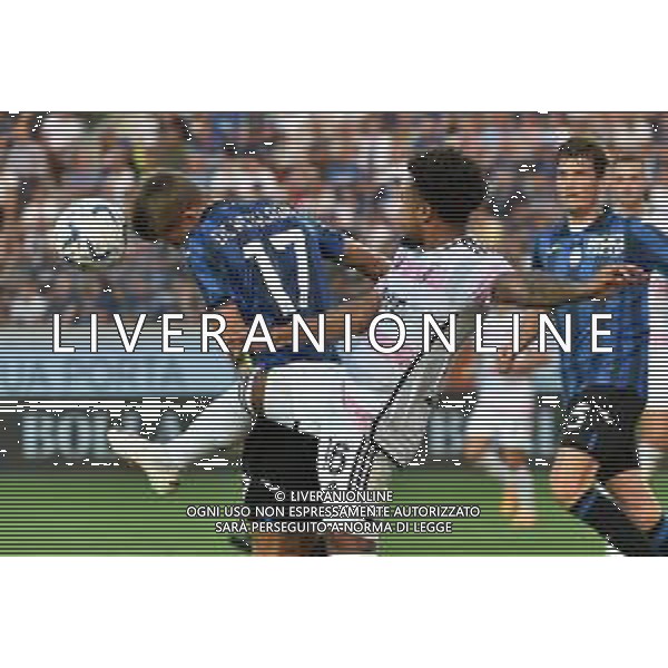 Atalanta vs Juventus nella foto Weston McKennie (Juventus) e Charles de Ketelaere (Atalanta) Bergamo 01-10-2023 Gewiss Stadium - Stadio Atleti Azzurri d\'Italia Campionato Serie A TIM - 7a giornata foto Roberto Garavaglia/ag. Aldo Liverani sas