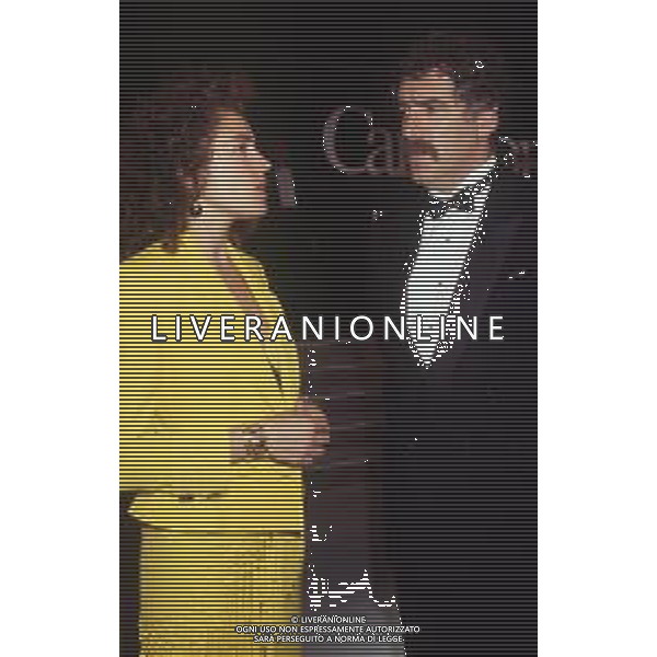 DIAP-RETROSPETTIVA LORY DEL SANTO ATTRICE NELLA FOTO LORY DEL SANTO CON ELLIOTT GOULD A CAMPIONE D\'ITALIA AG ALDO LIVERANI SAS