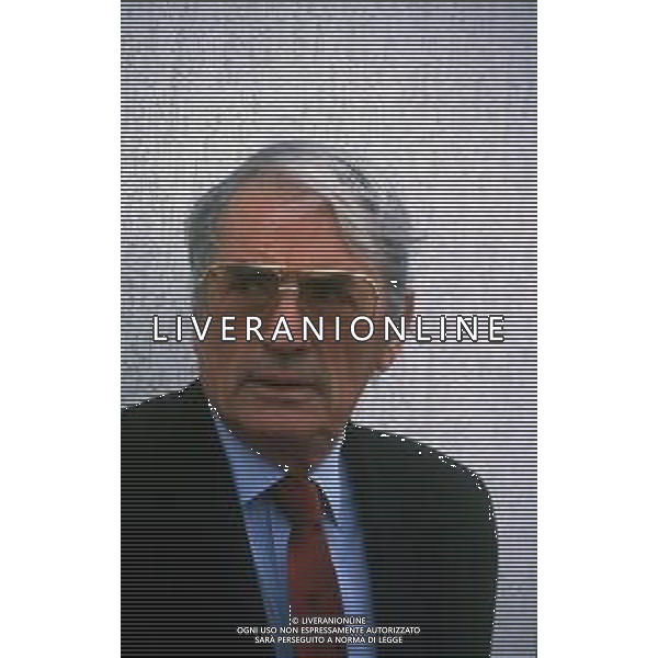 DIAP-RETROSPETTIVA GREGORY PECK ATTORE NELLA FOTO GREGORY PECK A CANNES NELL\'ANNO 1989 AG ALDO LIVERANI SAS 