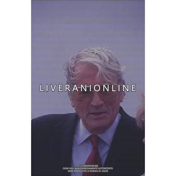 DIAP-RETROSPETTIVA GREGORY PECK ATTORE NELLA FOTO GREGORY PECK A CANNES NELL\'ANNO 1989 AG ALDO LIVERANI SAS 