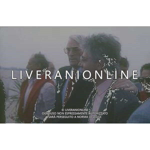 DIAP-RETROSPETTIVA GREGORY PECK ATTORE NELLA FOTO GREGORY PECK A CANNES NELL\'ANNO 1989 AG ALDO LIVERANI SAS 