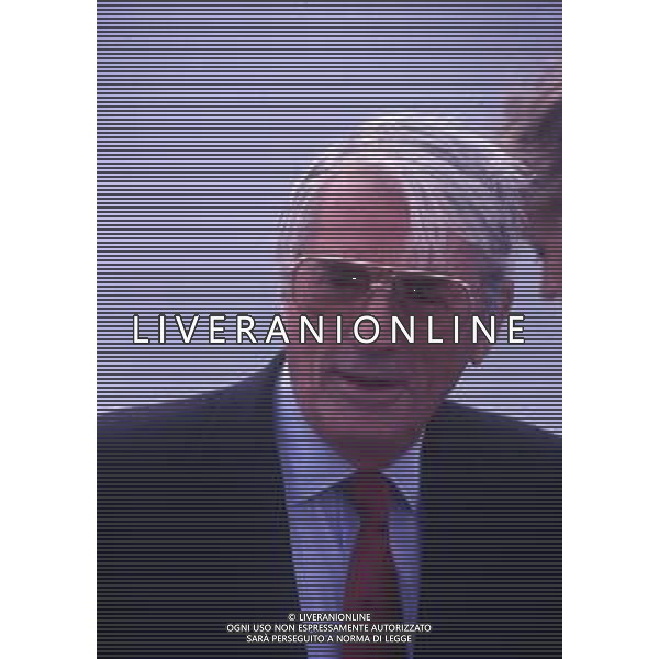 DIAP-RETROSPETTIVA GREGORY PECK ATTORE NELLA FOTO GREGORY PECK A CANNES NELL\'ANNO 1989 AG ALDO LIVERANI SAS 