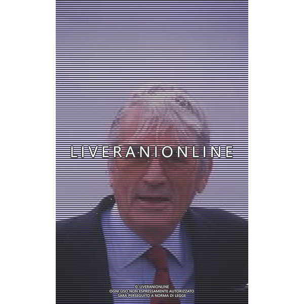 DIAP-RETROSPETTIVA GREGORY PECK ATTORE NELLA FOTO GREGORY PECK A CANNES NELL\'ANNO 1989 AG ALDO LIVERANI SAS 