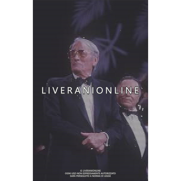 DIAP-RETROSPETTIVA GREGORY PECK ATTORE NELLA FOTO GREGORY PECK A CANNES NELL\'ANNO 1989 AG ALDO LIVERANI SAS 