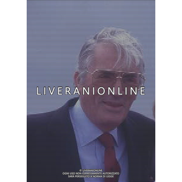 DIAP-RETROSPETTIVA GREGORY PECK ATTORE NELLA FOTO GREGORY PECK A CANNES NELL\'ANNO 1989 AG ALDO LIVERANI SAS 