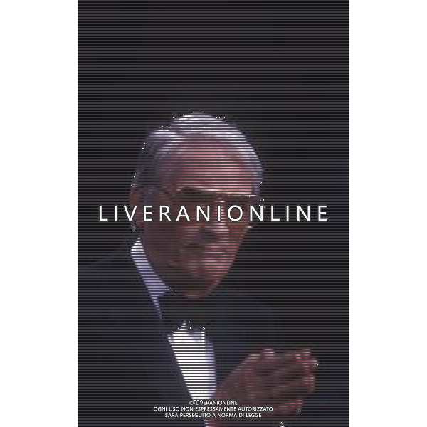 DIAP-RETROSPETTIVA GREGORY PECK ATTORE NELLA FOTO GREGORY PECK A CANNES NELL\'ANNO 1989 AG ALDO LIVERANI SAS 
