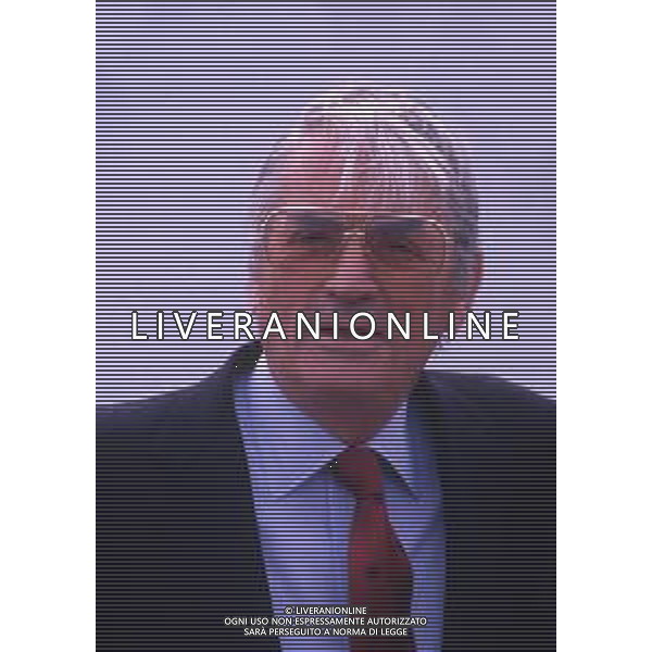 DIAP-RETROSPETTIVA GREGORY PECK ATTORE NELLA FOTO GREGORY PECK A CANNES NELL\'ANNO 1989 AG ALDO LIVERANI SAS 