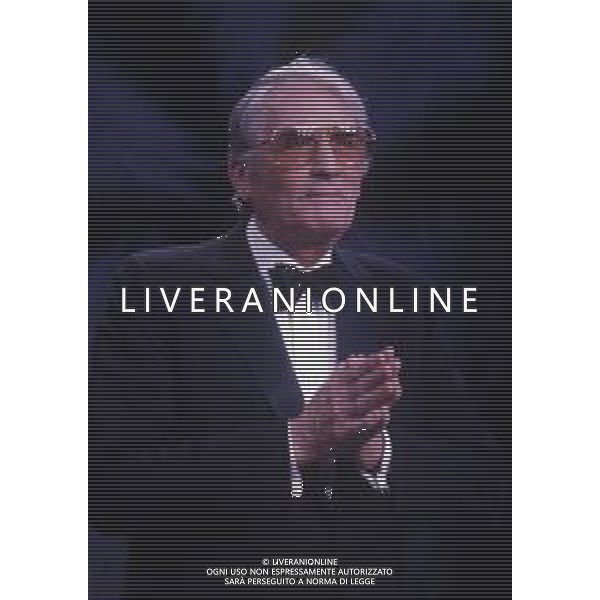 DIAP-RETROSPETTIVA GREGORY PECK ATTORE NELLA FOTO GREGORY PECK A CANNES NELL\'ANNO 1989 AG ALDO LIVERANI SAS 