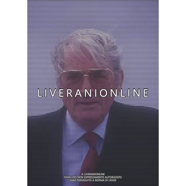 DIAP-RETROSPETTIVA GREGORY PECK ATTORE NELLA FOTO GREGORY PECK A CANNES NELL\'ANNO 1989 AG ALDO LIVERANI SAS 