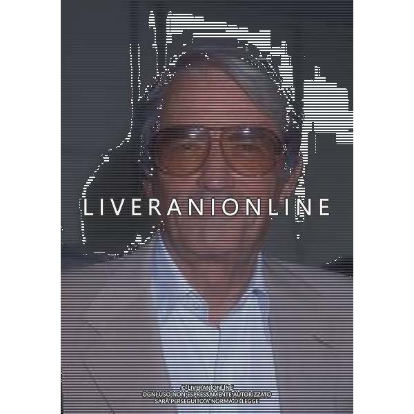 DIAP-RETROSPETTIVA GREGORY PECK ATTORE NELLA FOTO GREGORY PECK A CANNES NELL\'ANNO 1989 AG ALDO LIVERANI SAS 