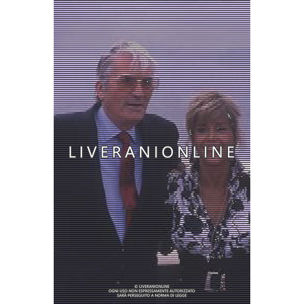 DIAP-RETROSPETTIVA GREGORY PECK ATTORE NELLA FOTO GREGORY PECK CON JANE FONDA A CANNES NELL\'ANNO 1989 AG ALDO LIVERANI SAS 