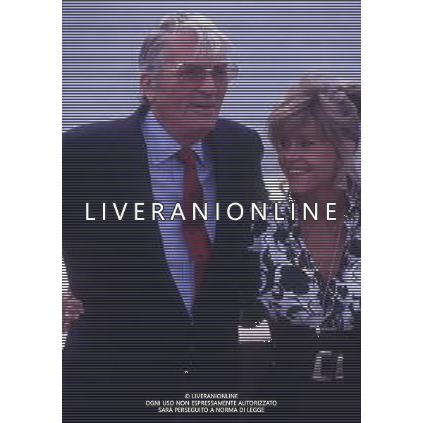 DIAP-RETROSPETTIVA GREGORY PECK ATTORE NELLA FOTO GREGORY PECK CON JANE FONDA A CANNES NELL\'ANNO 1989 AG ALDO LIVERANI SAS 