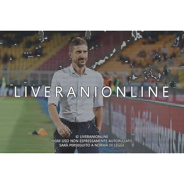 coach Alessio Dionisi of US Sassuolo during the Italian soccer Serie A match US Lecce vs US Sassuolo on October 06, 2023 at Via del Mare Stadium in Lecce, Italy. Photo by Emmanuele Mastrodonato/ag. Aldo Liverani sas / AGENZIA ALDO LIVERANI SAS