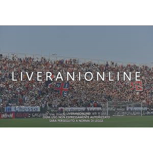 8-10-2023. Cagliari calcio-A.S. Roma. 8° giornata campionato calcio italiano Serie A 2023/2024, Stadio Unipol Domus Cagliari. Foto Salvatore Moi/Agenzia Aldo Liverani s.a.s. Nella foto: Sconvolts, tifosi del Cagliari in casa, nella curva nord dello stadio Unipol Domus di Cagliari ©MOI SALVATORE / AGENZIA ALDO LIVERANI SAS